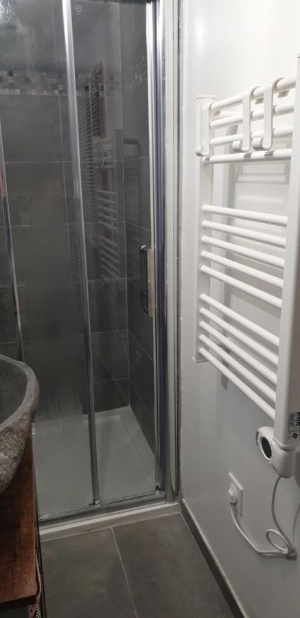 Charmant Petit Studio Proche Depart Gr20 Calenzana Exterior foto